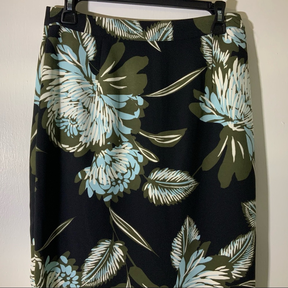 Who What Wear Black Floral Pencil Skirt - Picture 4 of 9